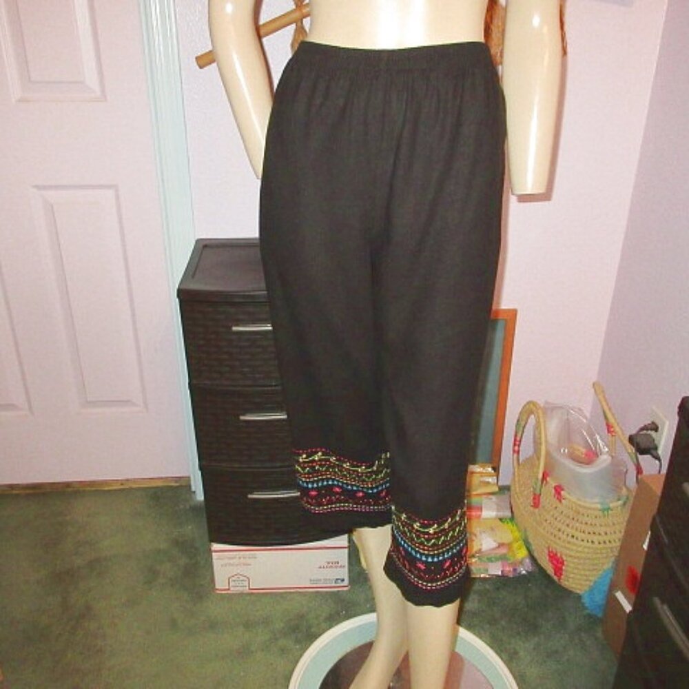 Stonebridge Embroidered Pull On Pants Size L P Pockets Linen Blend Capri High